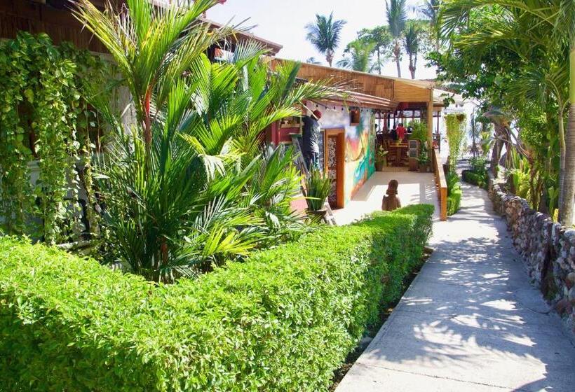 غرفة قياسية رباعية مطلة على الحديقة, Vida Hermosa