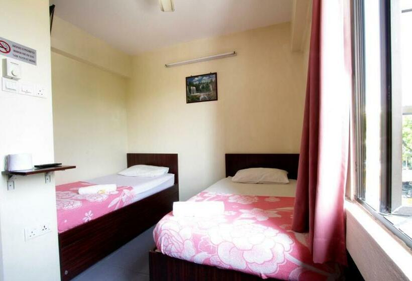 스탠다드 룸, Broadway Budget