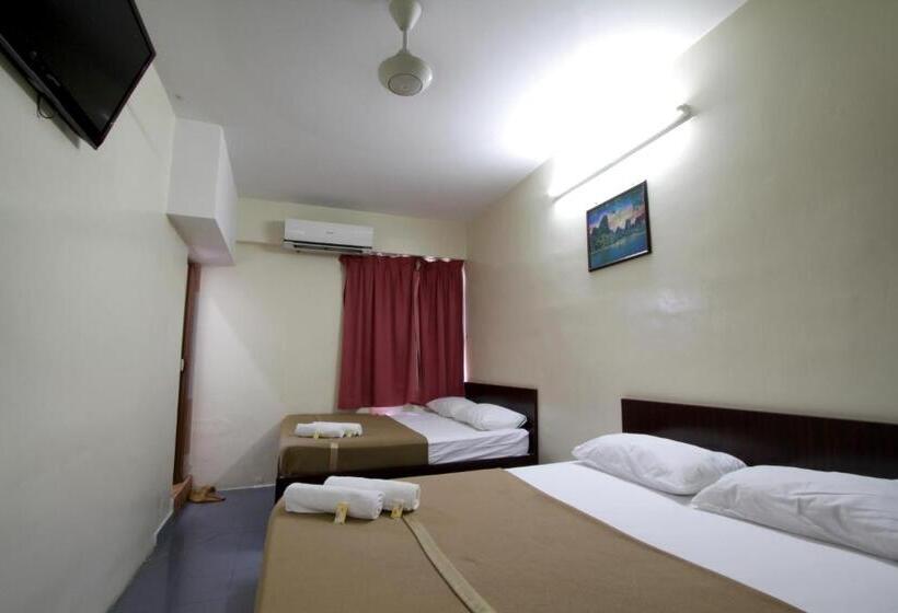 수피리어 패밀리 룸, Broadway Budget