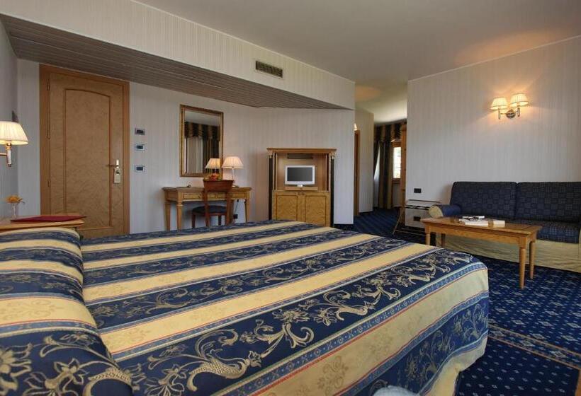 סוויטת ג'וניור נוף לאגם, Villa Selene