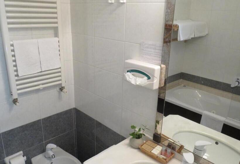 חדר סטנדרט נוף לאגם, Villa Selene