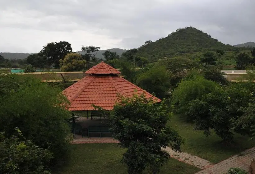 デラックスルーム, Mc Resort Wildlife Resort Bandipur