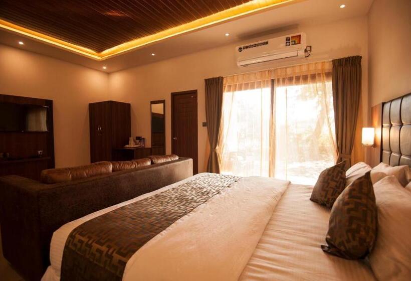 Номер Superior Кровать Кинг, Mc Resort Wildlife Resort Bandipur