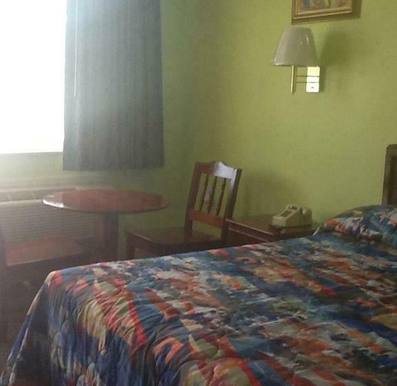 غرفة قياسية سرير كينج, Budget Inn