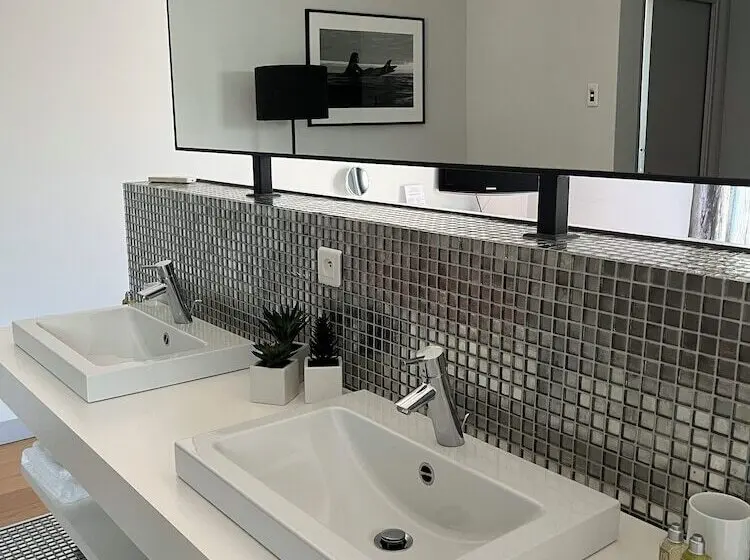 اتاق استاندارد با چشم‌انداز باغ, Lafitenia Resort
