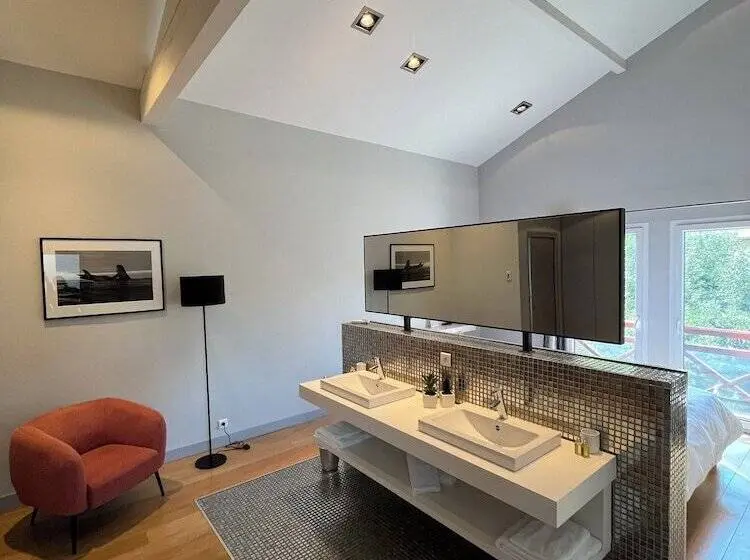 اتاق استاندارد با چشم‌انداز باغ, Lafitenia Resort