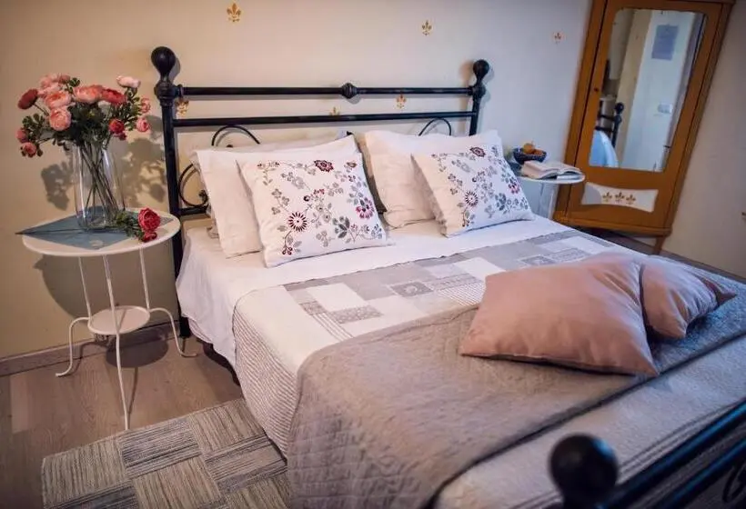 اتاق لوکس, B&b Cascina Ciapilau
