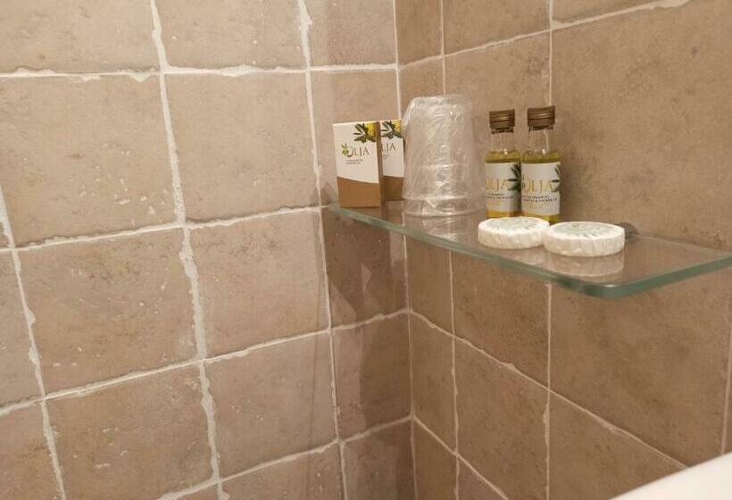 חדר סטנדרט, Riscatto 1514