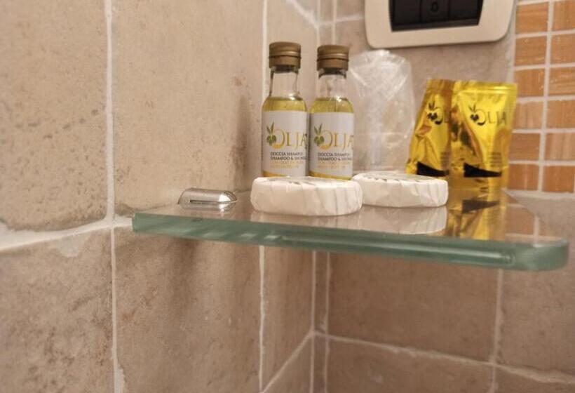 חדר סטנדרט, Riscatto 1514