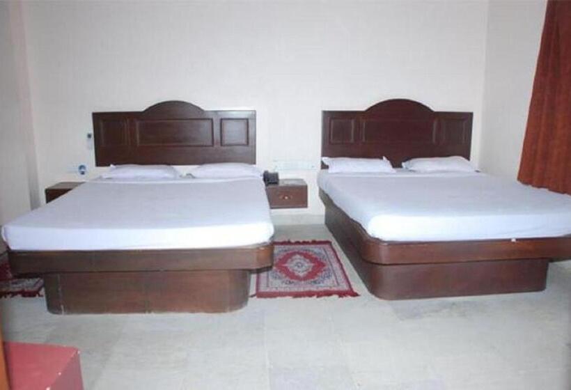 חדר דלוקס, Vpn Residency