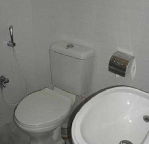 חדר סטנדרט לשלושה, Vpn Residency