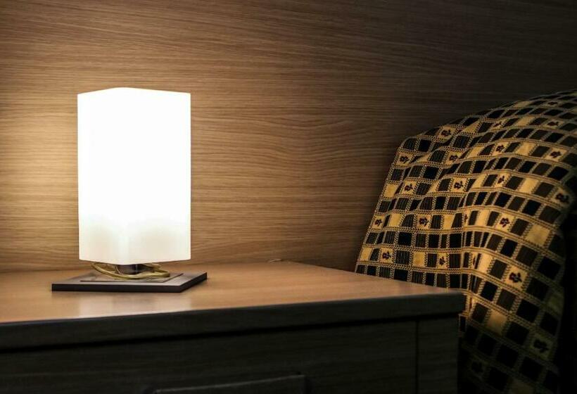 غرفة قياسية فردية, Romano B&b