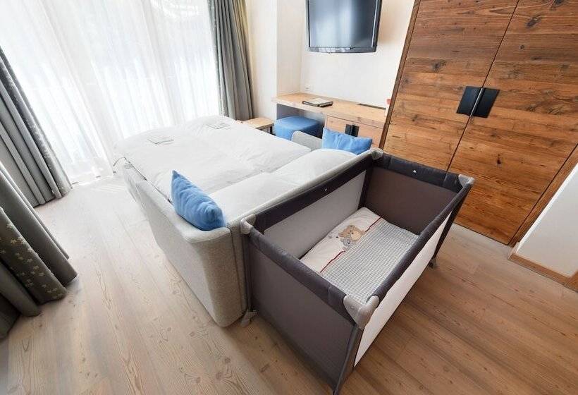 Семейный Номер, Europe Hotel & Spa
