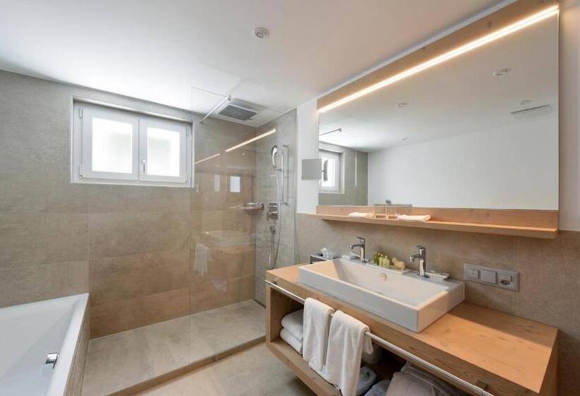 חדר סטנדרט עם נוף, Europe Hotel & Spa