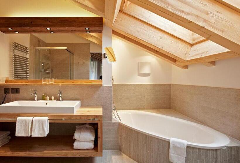 חדר משפחתי דלוקס, Europe Hotel & Spa