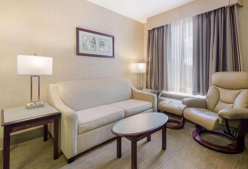 جناح, Mainstay Suites Airport