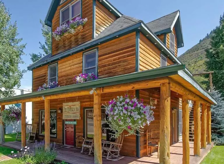 バスタブ付きスタンダードルーム, Minturn Inn