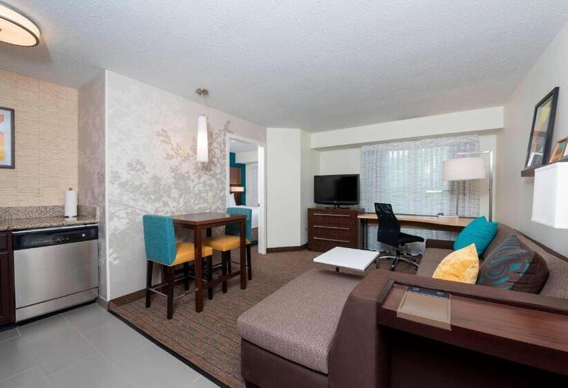 Люкс Кровать Квин, Residence Inn By Marriott Grand Rapids West