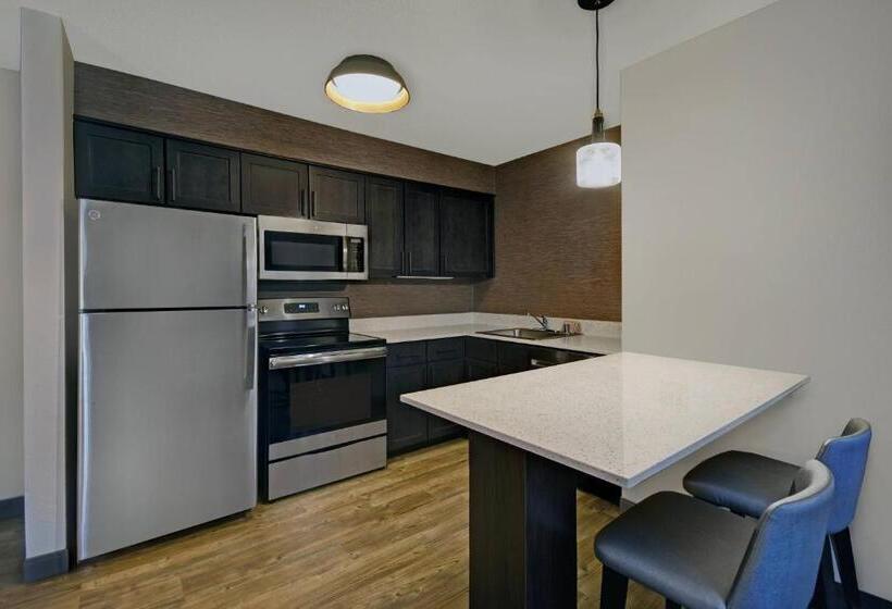 استودیوی استاندارد, Residence Inn Louisville Airport