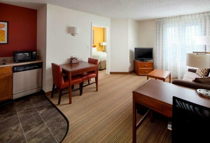 جناح, Sonesta Es Suites Charleston