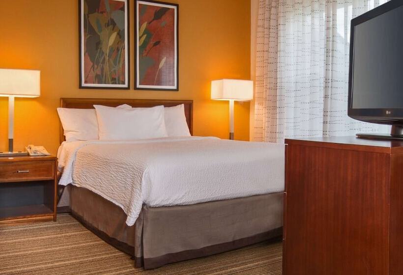 장애인을 위한 스위트, Sonesta Es Suites Charleston