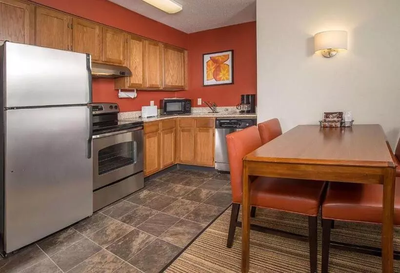 سوئیت 2 خوابه, Sonesta Es Suites Charleston