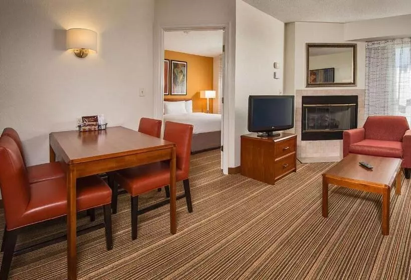 سوئیت 2 خوابه, Sonesta Es Suites Charleston