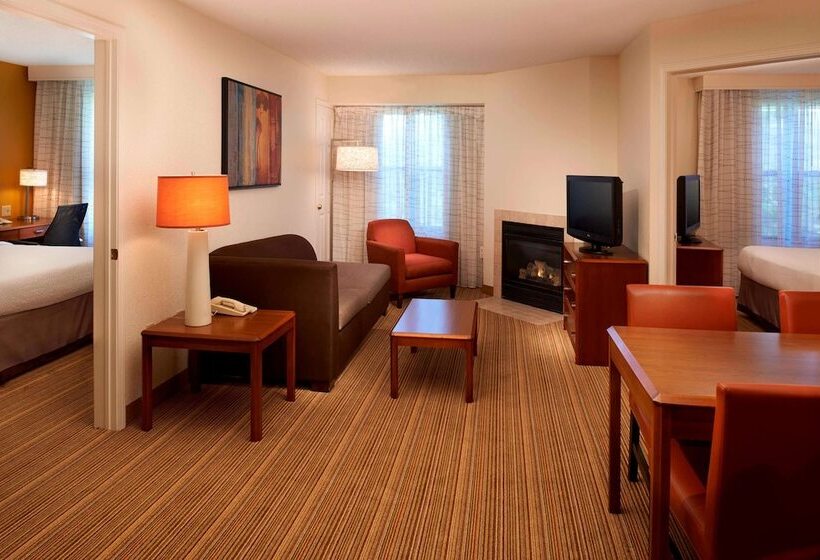 סוויטה מותאמת לאדם עם מוגבלויות, Sonesta Es Suites Chicago Waukegan Gurnee