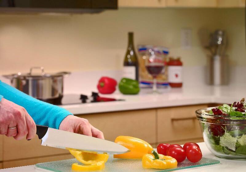 جناح لذوى الاحتياجات الخاصة, Sonesta Es Suites Chicago Waukegan Gurnee