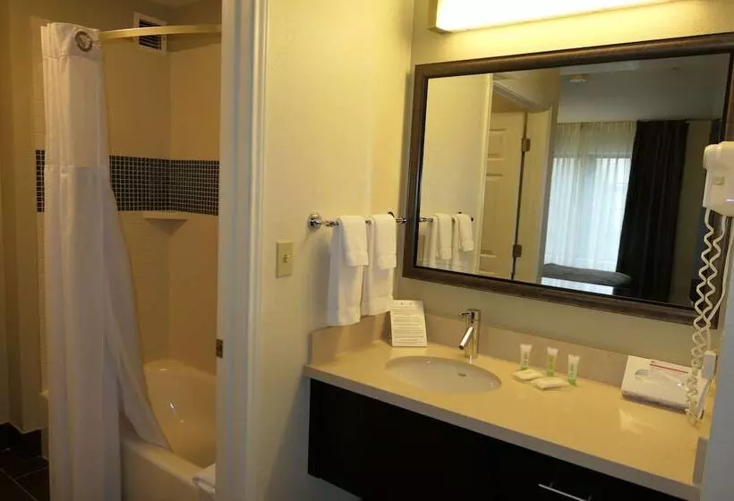 2ベッドスイートルーム, Sonesta Es Suites Portland Vancouver 41st Street