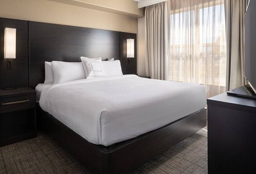 スイート, Sonesta Es Suites Reno