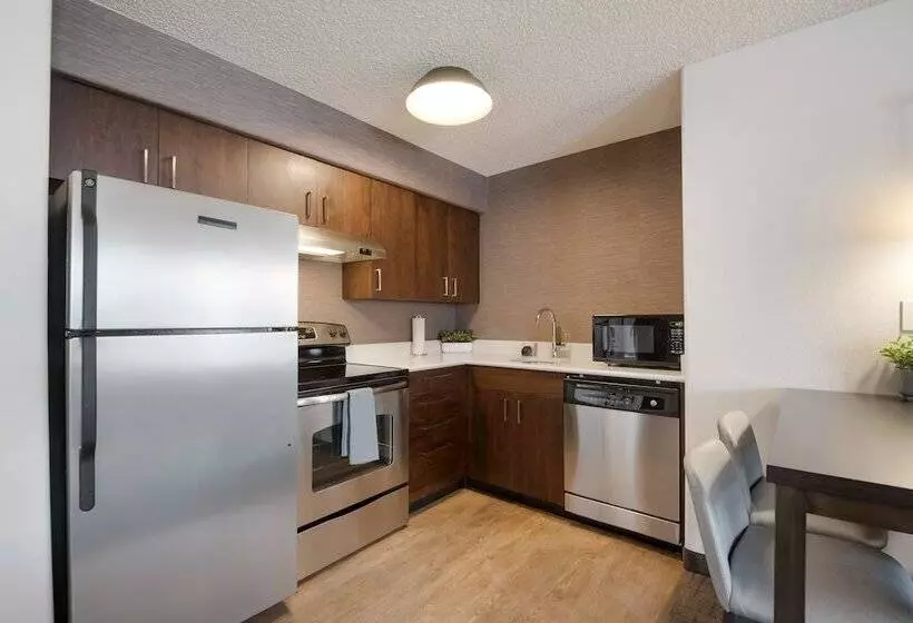 スイート, Sonesta Es Suites Reno