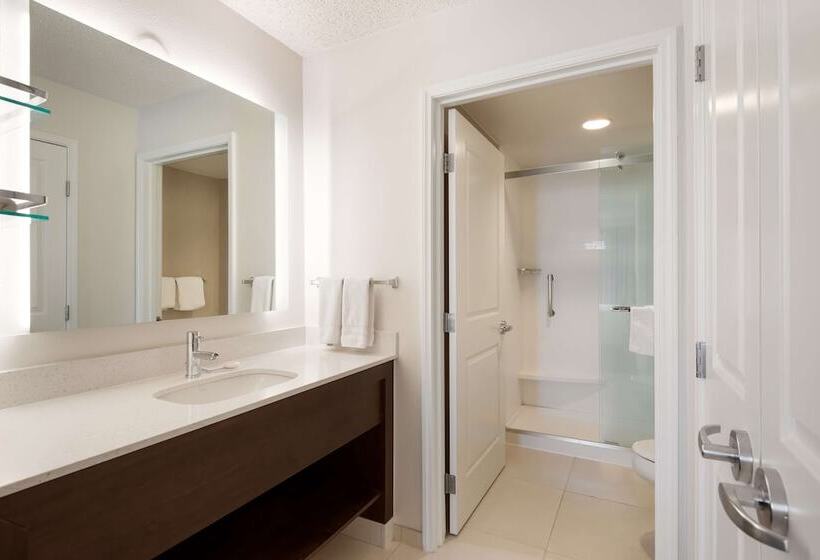 スイート, Sonesta Es Suites Reno