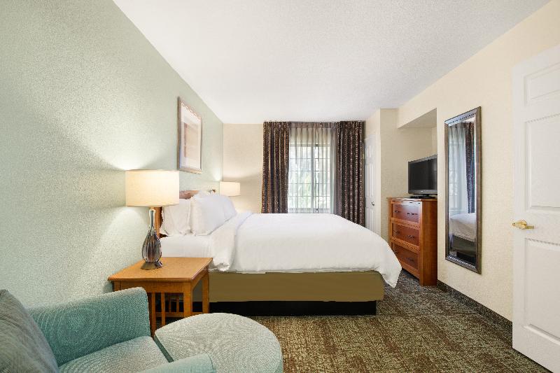 מיטת קינג בסוויטה, Sonesta Es Suites San Diego Rancho Bernardo