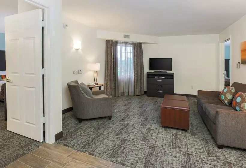 ２ベッドスイートルーム, Staybridge Suites Philadelphia/mount Laurel, An Ihg