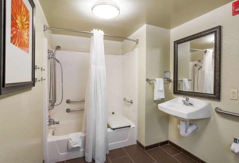장애인을 위한 스위트, Staybridge Suites Philadelphia/mount Laurel, An Ihg