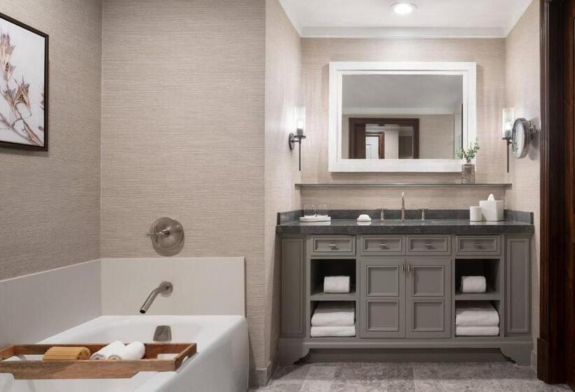 스탠다드 룸 킹사이즈 침대, The Ritzcarlton Reynolds, Lake Oconee
