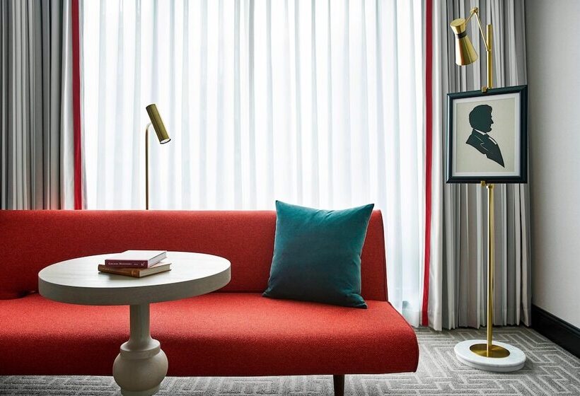 Номер Премиум Вид на Сад, The Ritzcarlton, Washington, Dc