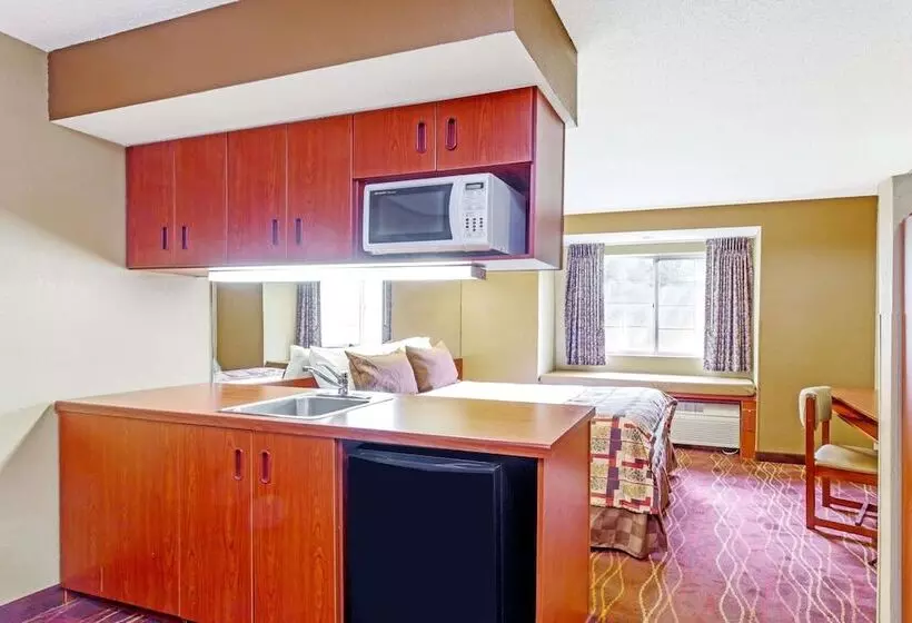 ２ダブルベッドのスタンダードルーム, Microtel Inn & Suites By Wyndham Norcross