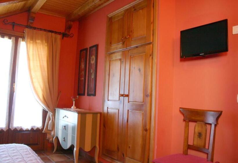 غرفة دور أخير, Casa Gallán