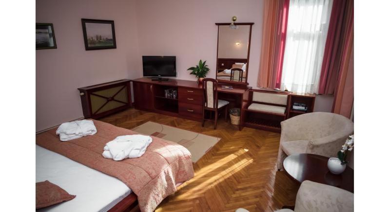 سوییت جونیور, Garni Hotel Vila Milord Resort