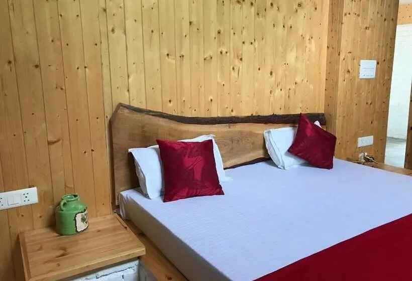 スタンダードルーム, Offbeat Abodes  Tirthan Valley