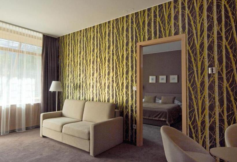 سوئیت با چشمانداز, Spik Alpine