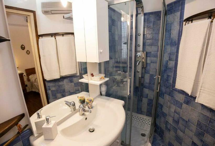 Номер Стандарт, La Casa In Pietra