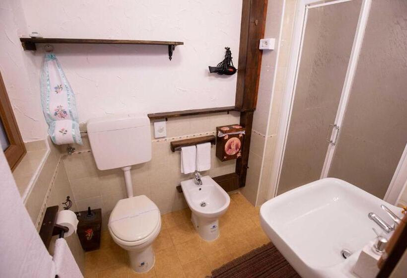 غرفة قياسية مطلة على المدينة, La Casa In Pietra