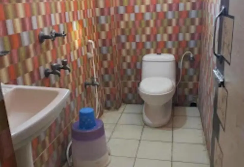 Chambre Deluxe, Gitanjali Malda