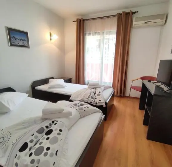 Standardzimmer, Prvan