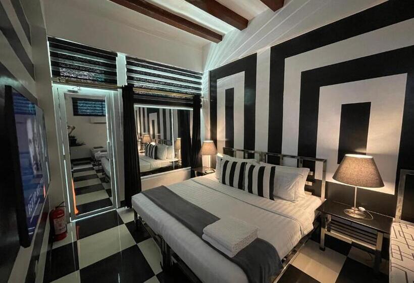 חדר סטנדרט לארבעה, Italy Condotel Darasa