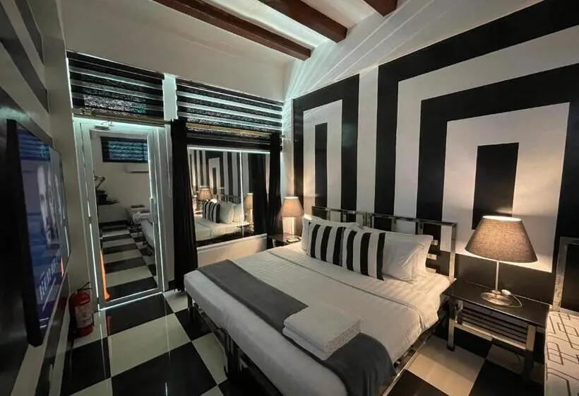 スタンダード4人部屋, Italy Condotel Darasa