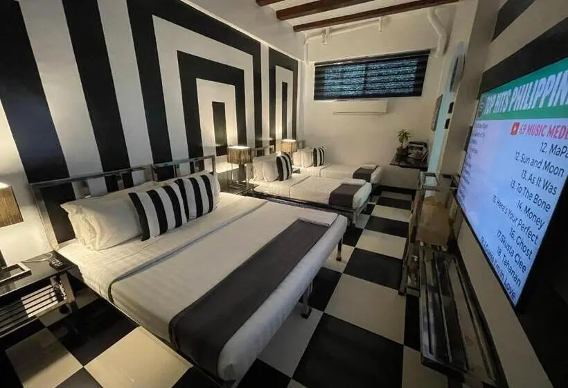 スタンダード4人部屋, Italy Condotel Darasa